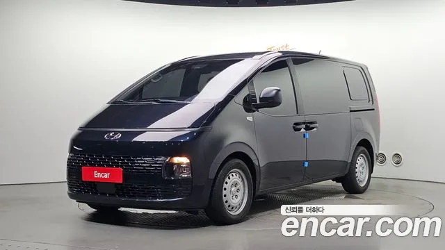 Hyundai Staria 2022