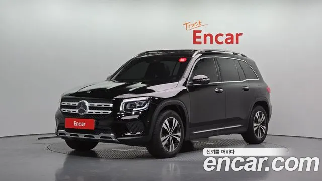 Mercedes-Benz GLB 2021
