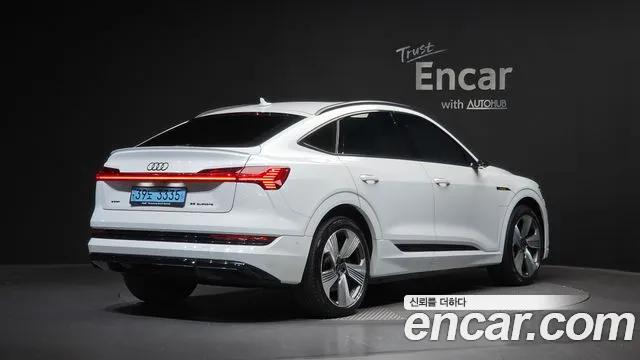 Audi e-tron 2021