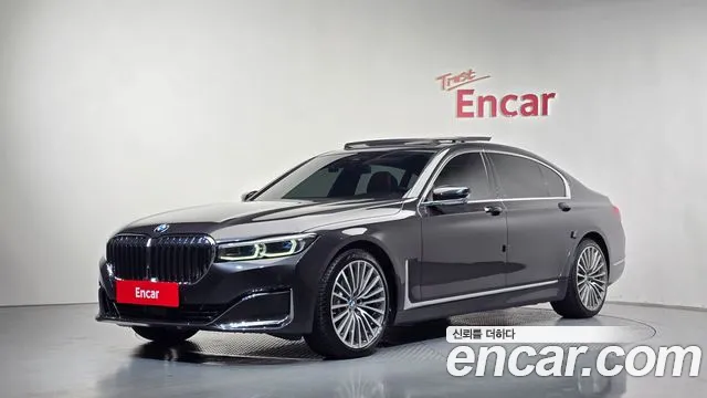 BMW 7 серии 2019