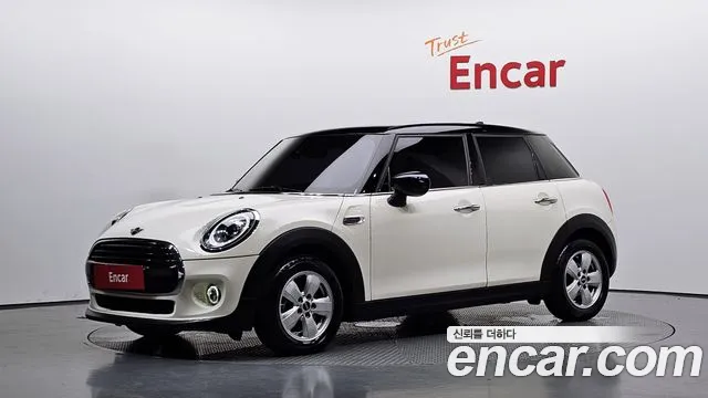 Mini Hatch 2019