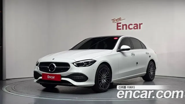 Mercedes-Benz C-Класс 2025