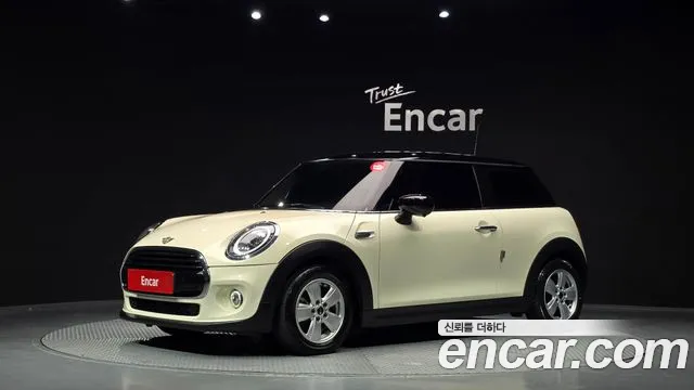 Mini Hatch 2019
