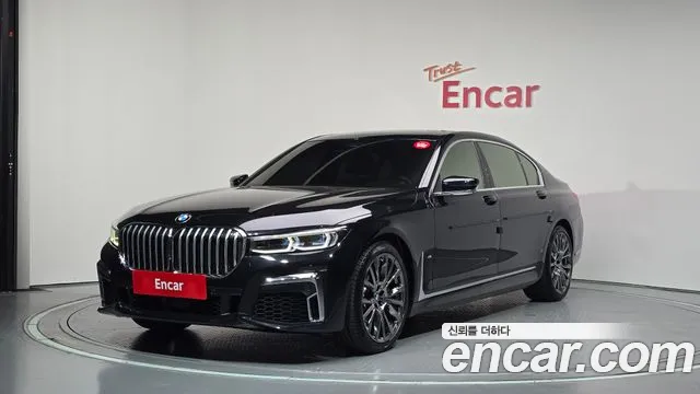 BMW 7 серии 2019