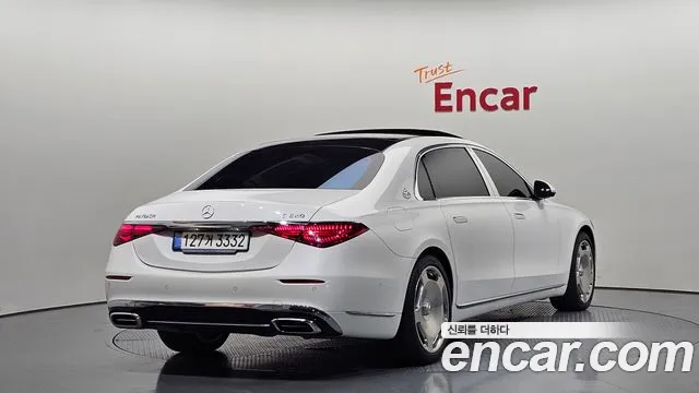 Mercedes-Benz S-Класс 2024