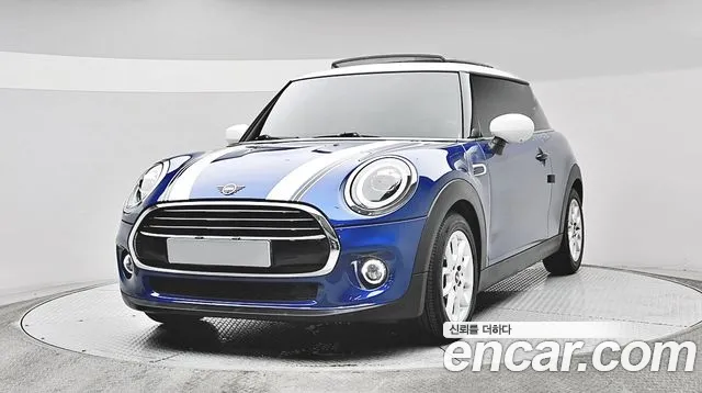 Mini Hatch 2021