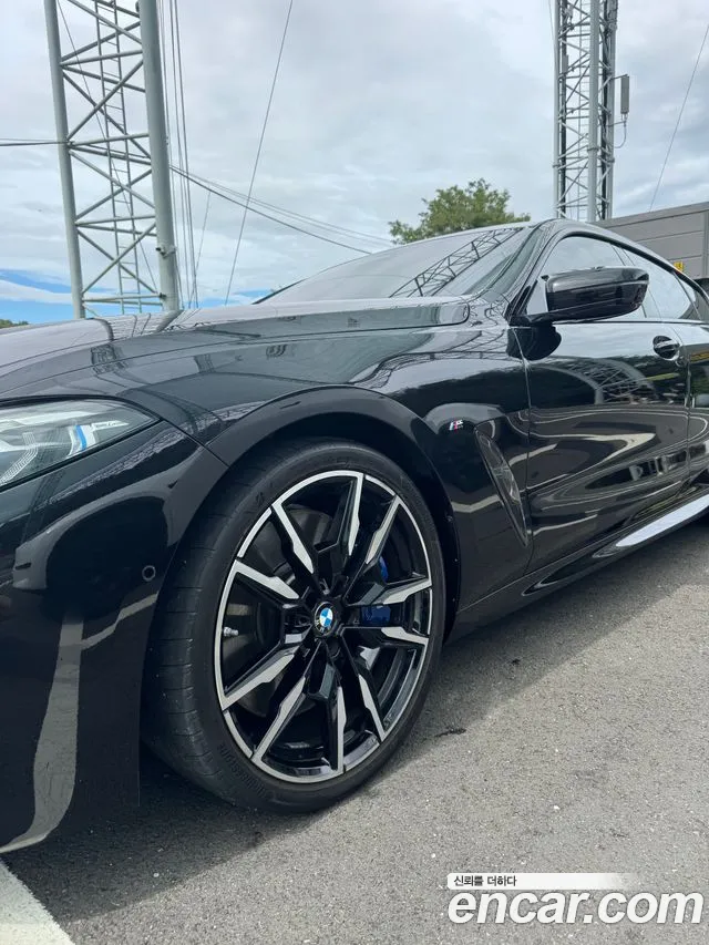 BMW 8 серии 2024