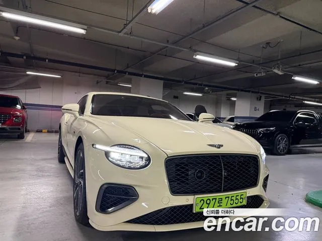 Bentley Continental 2025