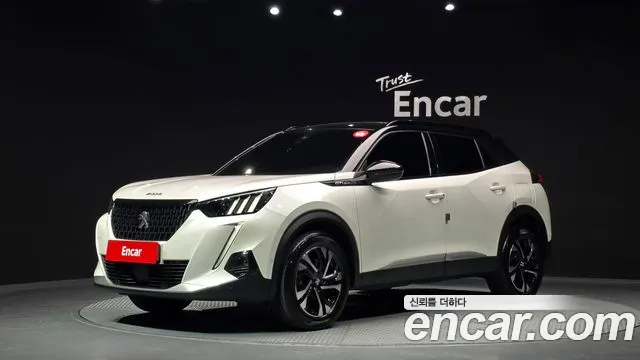 Peugeot 2008 2021