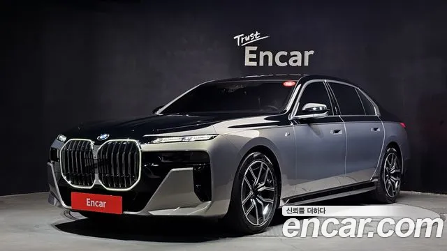 BMW 7 серии 2025