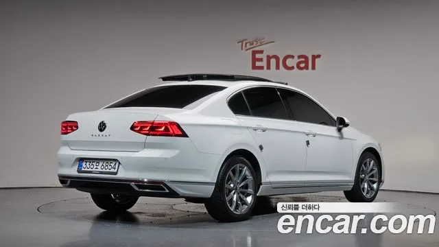 Volkswagen Passat (North America and China) 2022