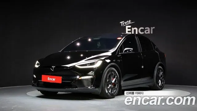 Tesla Model X 2023