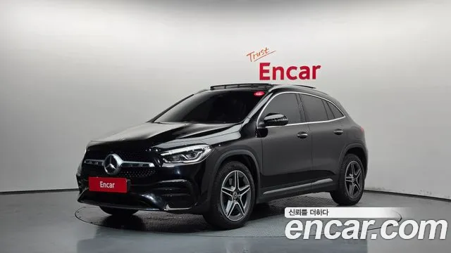 Mercedes-Benz GLA 2020
