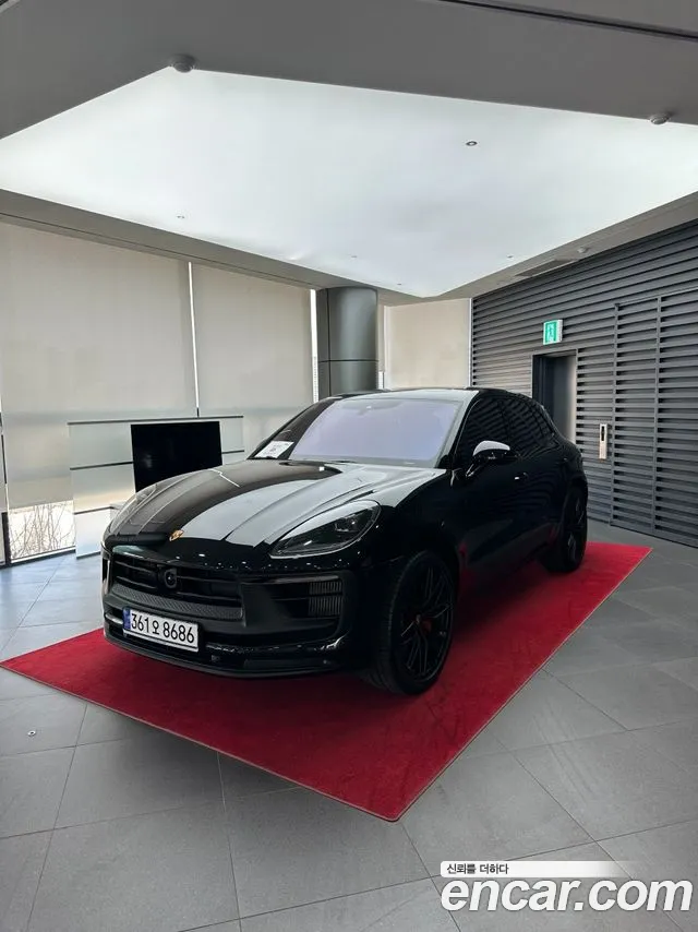 Porsche Macan 2023