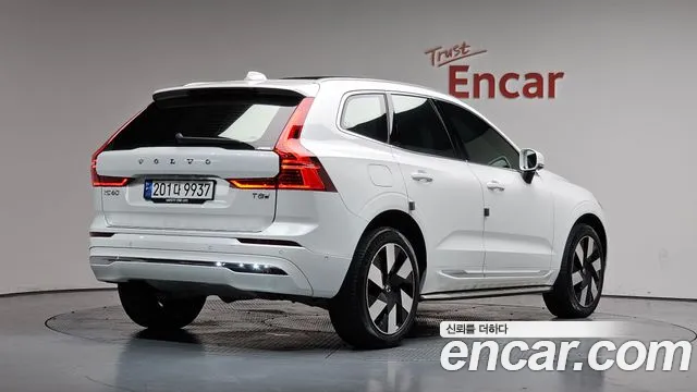 Volvo XC60 2024