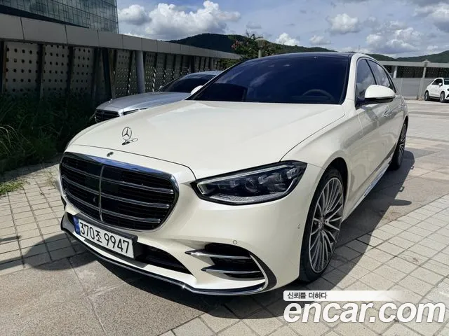 Mercedes-Benz S-Класс 2023