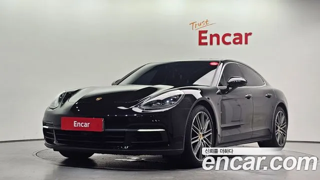 Porsche Panamera 2020