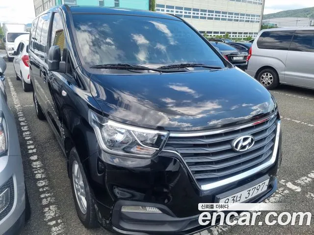 Hyundai Staria 2020