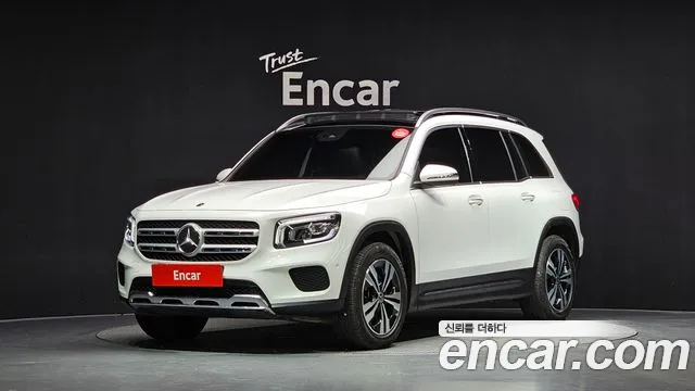 Mercedes-Benz GLB 2021