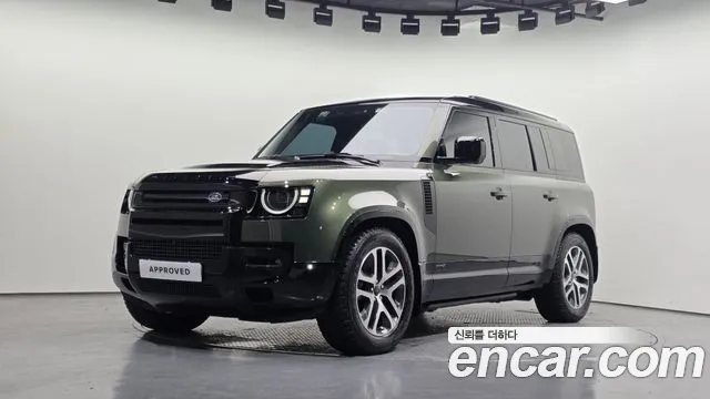 Land Rover Defender 2026