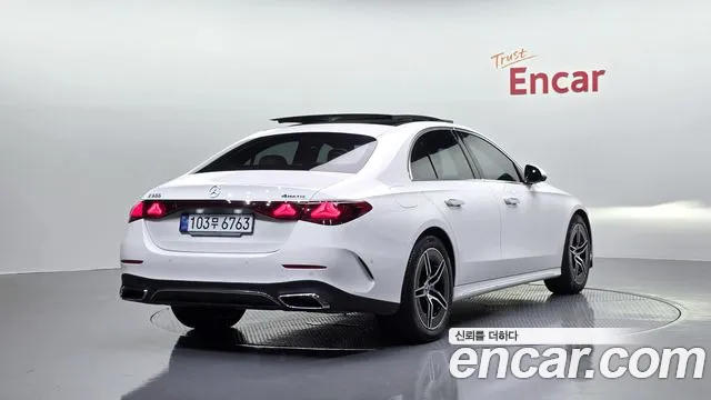 Mercedes-Benz E-Класс 2026