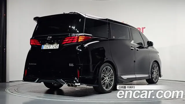 Toyota Alphard 2023