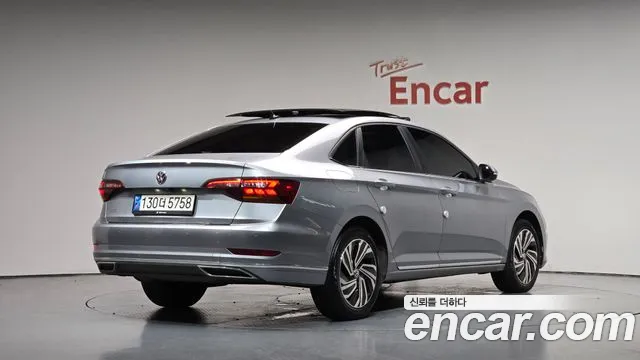 Volkswagen Jetta 2021