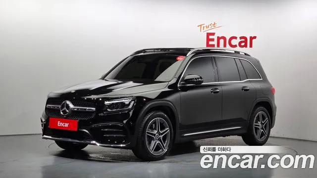 Mercedes-Benz GLB 2025