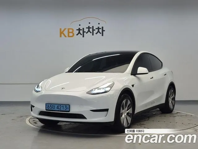 Tesla Model Y 2023