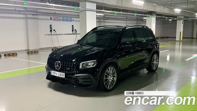 Mercedes-Benz GLB 2023