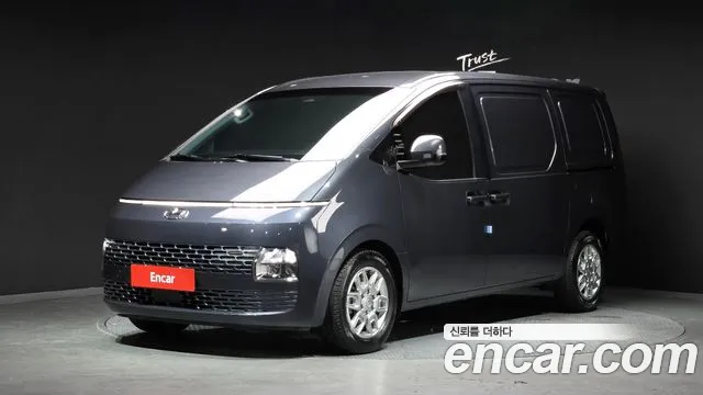 Hyundai Staria 2023