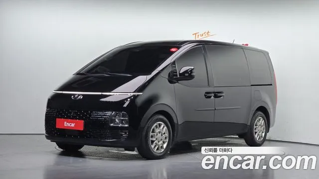 Hyundai Staria 2021