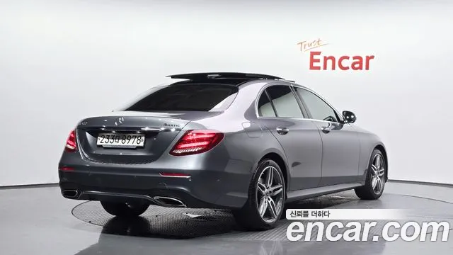 Mercedes-Benz E-Класс 2020