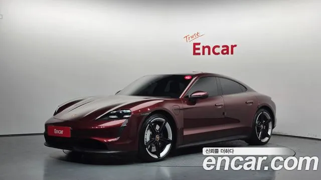 Porsche Taycan 2020