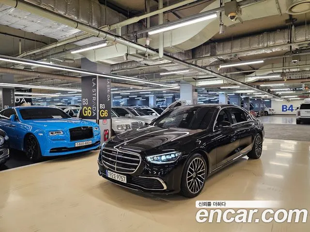 Mercedes-Benz S-Класс 2021