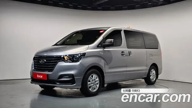 Hyundai Starex 2021