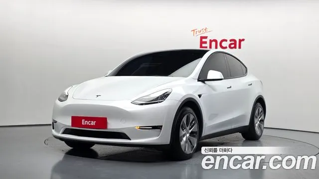 Tesla Model Y 2022