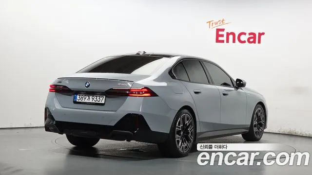 BMW 5 серии 2025