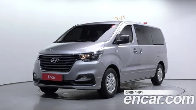 Hyundai Starex 2021