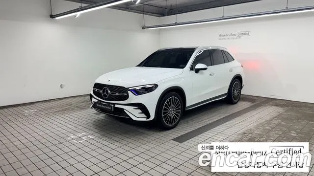 Mercedes-Benz GLC 2025