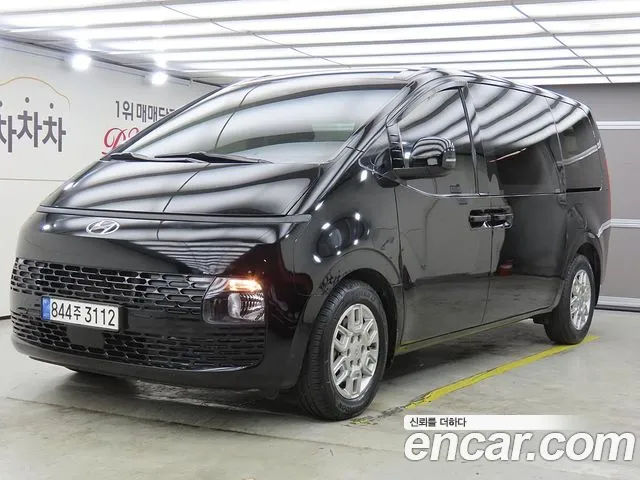 Hyundai Staria 2022