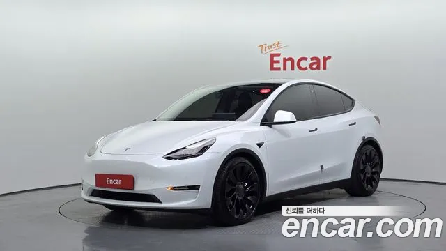 Tesla Model Y 2021