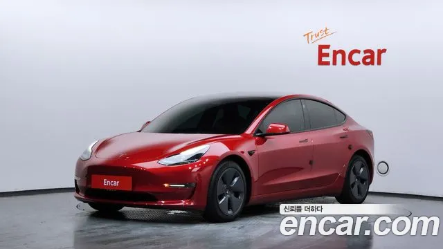 Tesla Model 3 2022