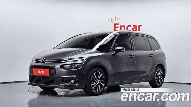DS C4 SpaceTourer 2021