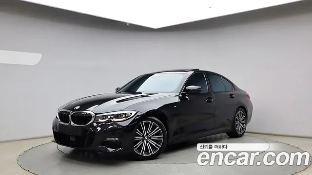 BMW 3 серии 2021