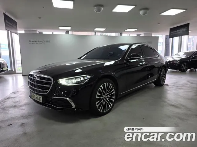 Mercedes-Benz S-Класс 2021