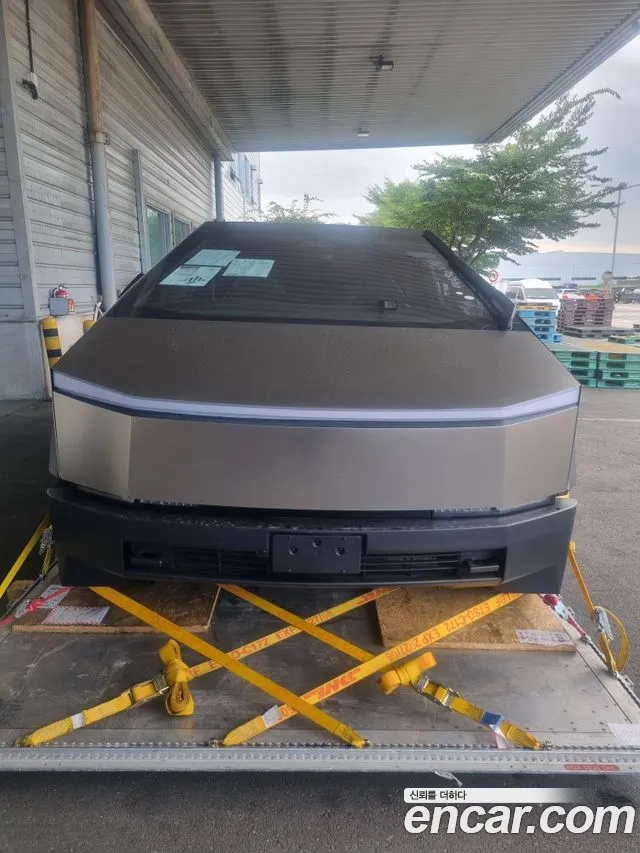Tesla Cybertruck 2024