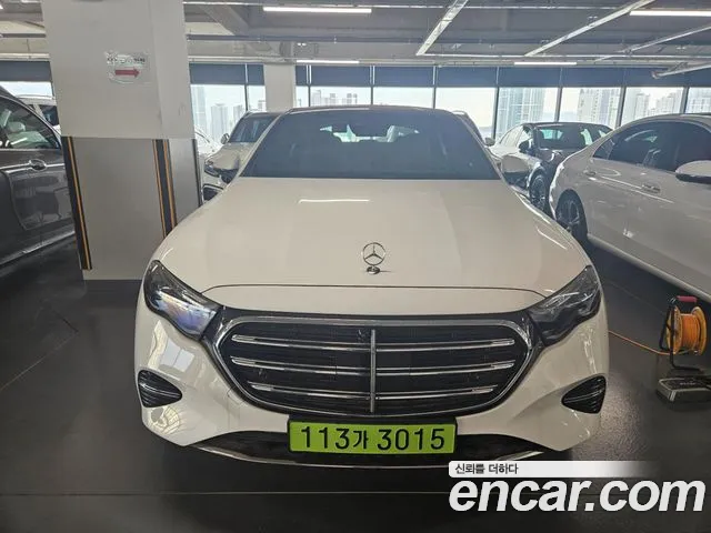 Mercedes-Benz E-Класс 2025