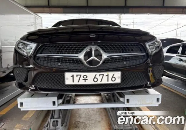 Mercedes-Benz CLS-Class 2019