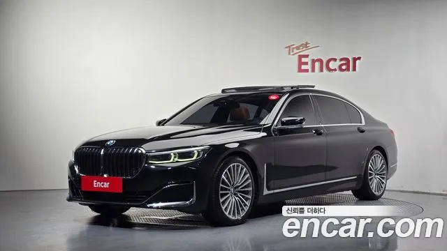 BMW 7 серии 2022